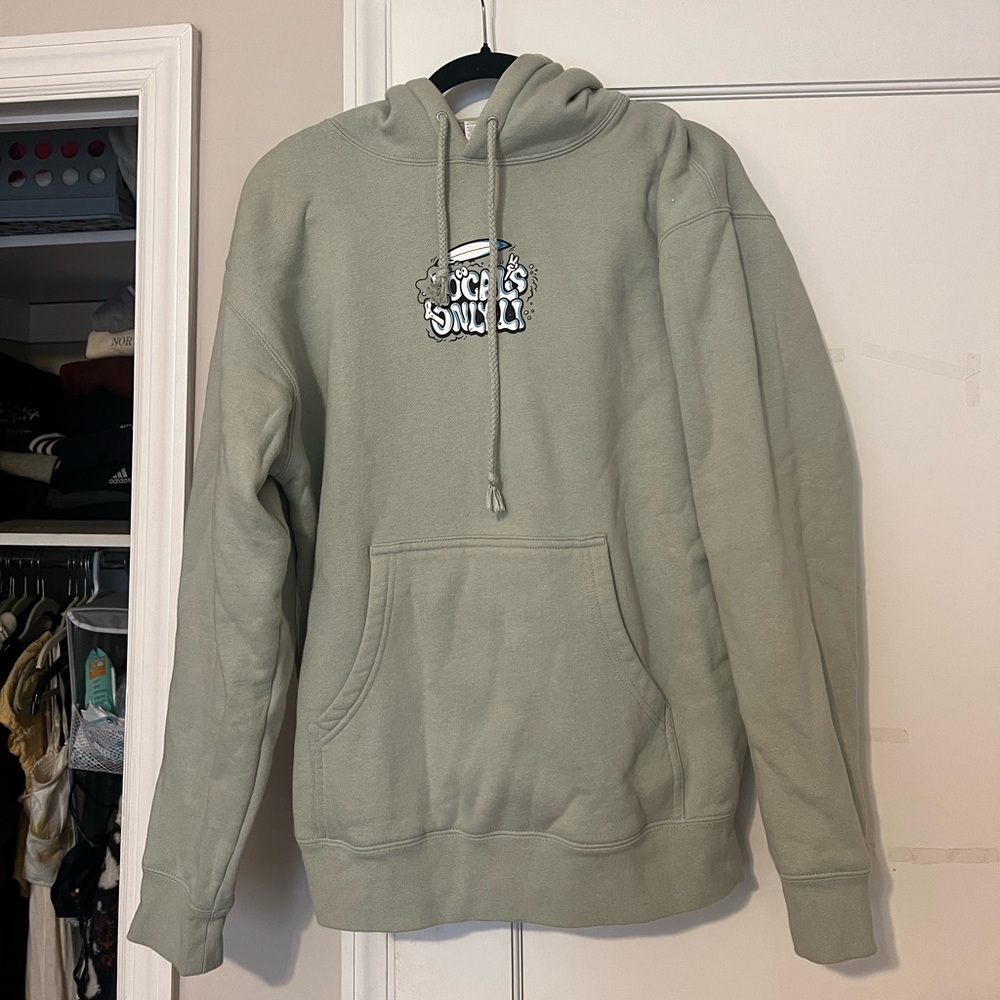❌SOLD❌LOCALS ONLY LI HOODIE